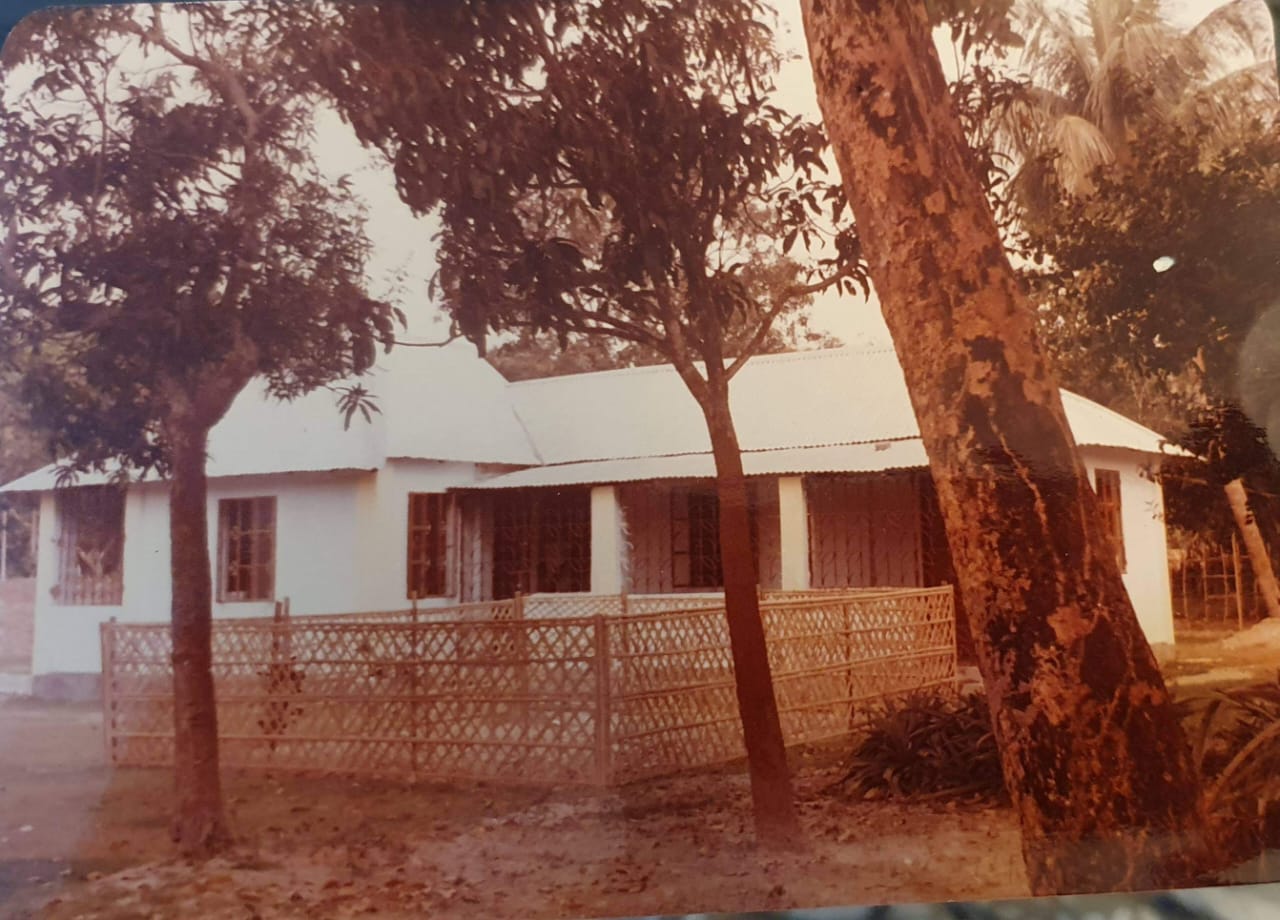 প্রতিষ্ঠাতার বাড়ি